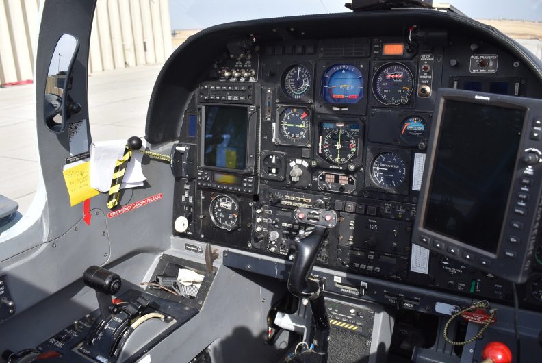 jet Grob G 520